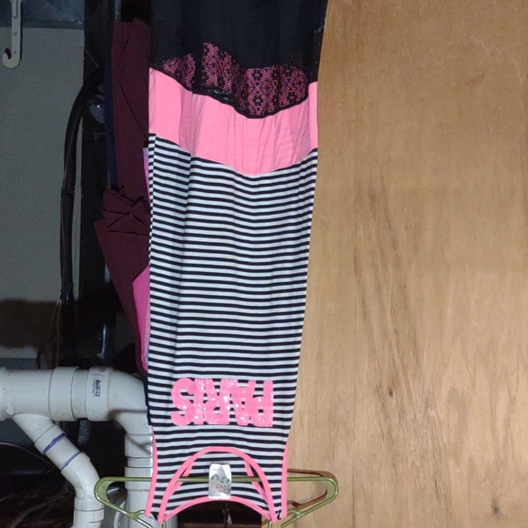 GIRLS DRESS SIZE 10/12 IN EXCELLENT CONDITION (LIKE NEW) IT'S PINK AND BLACK! - Picture 3 of 7